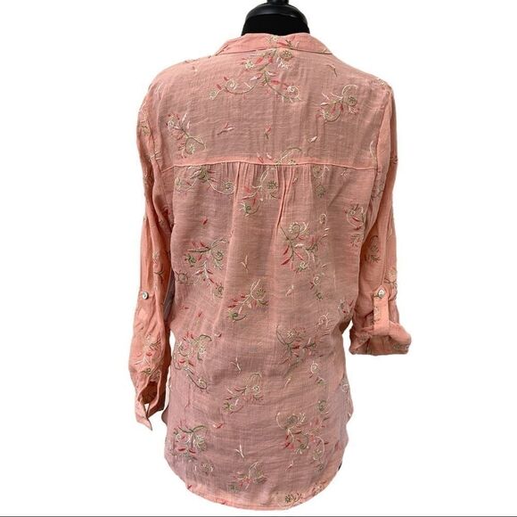 fig & Flower Pink Floral Embroidered Top Sz M - Picture 8 of 11